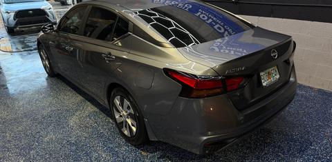 Nissan Altima 2024