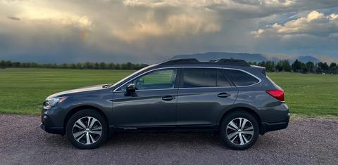 Subaru Outback 2018