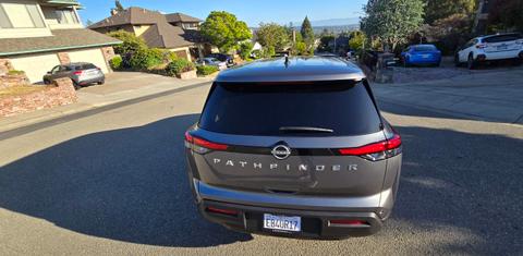 Nissan Pathfinder 2025