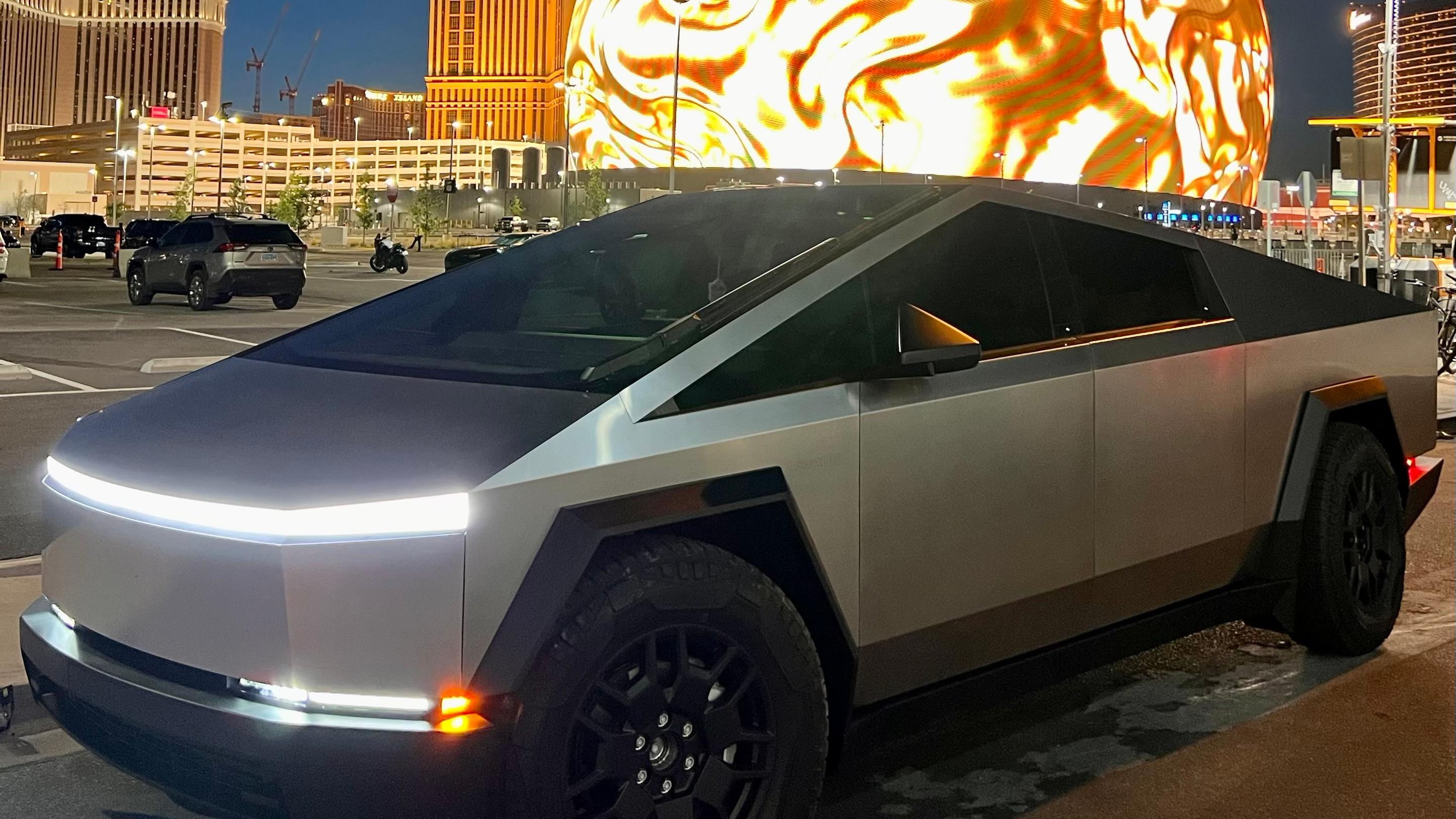 Tesla Cybertruck AWD 2024 rental in Las Vegas, NV by Lonny M. Turo