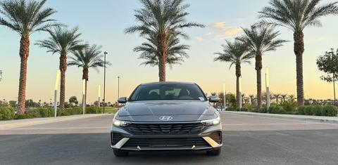 Hyundai Elantra 2025