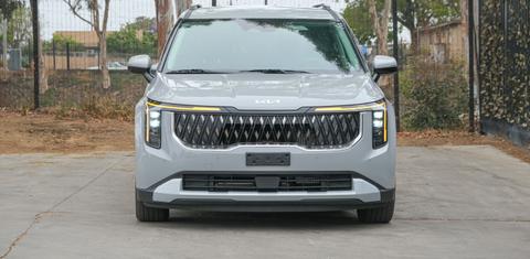 Kia Carnival Hybrid 2026