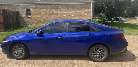 Hyundai Elantra 2024