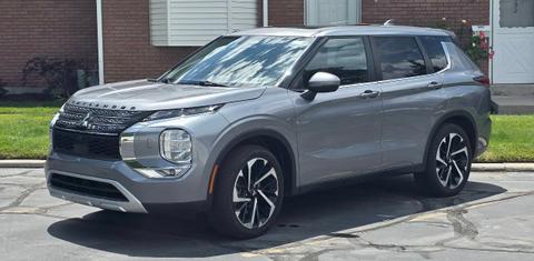 Mitsubishi Outlander 2023