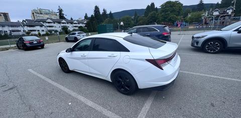 Hyundai Elantra 2023