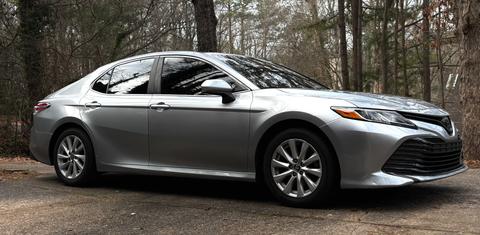 Toyota Camry 2019