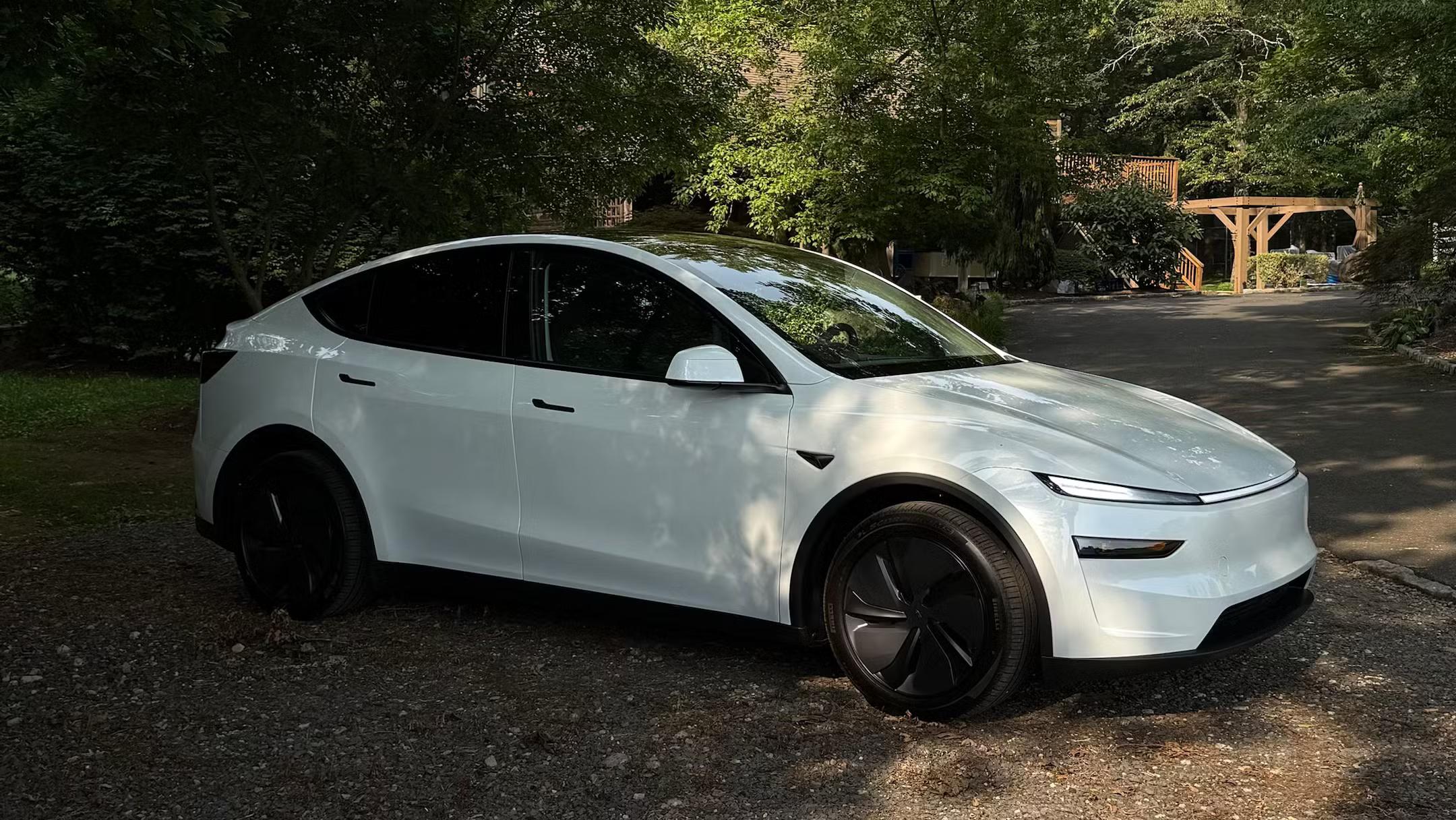 Tesla Model Y 2026 in Elizabeth, NJ