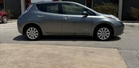 Nissan LEAF 2015