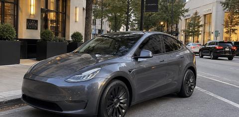 Tesla Model Y 2023