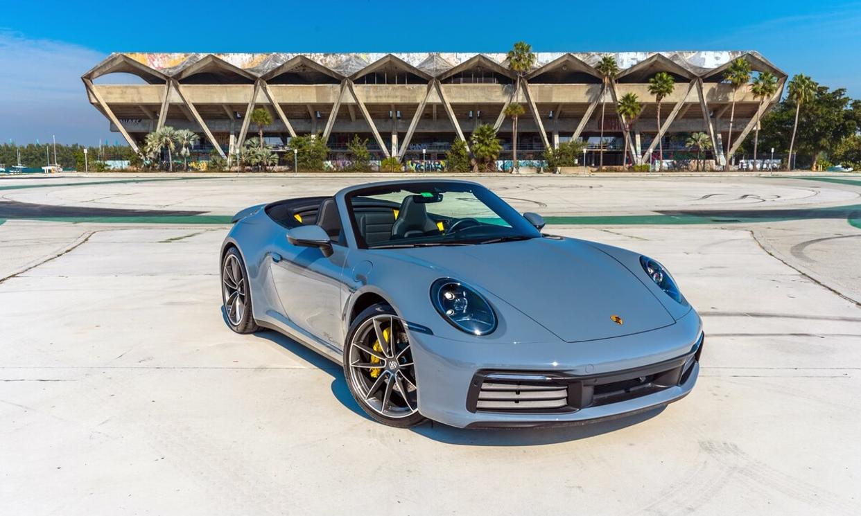 Porsche 911 2023