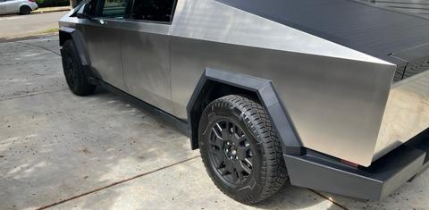 Tesla Cybertruck 2024