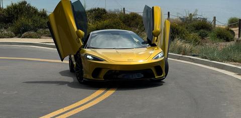 McLaren GT 2021
