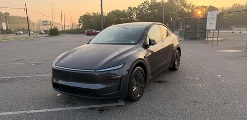 Tesla Model Y 2026