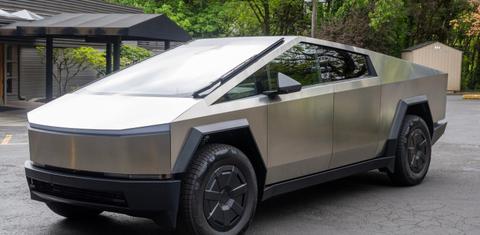 Tesla Cybertruck 2026