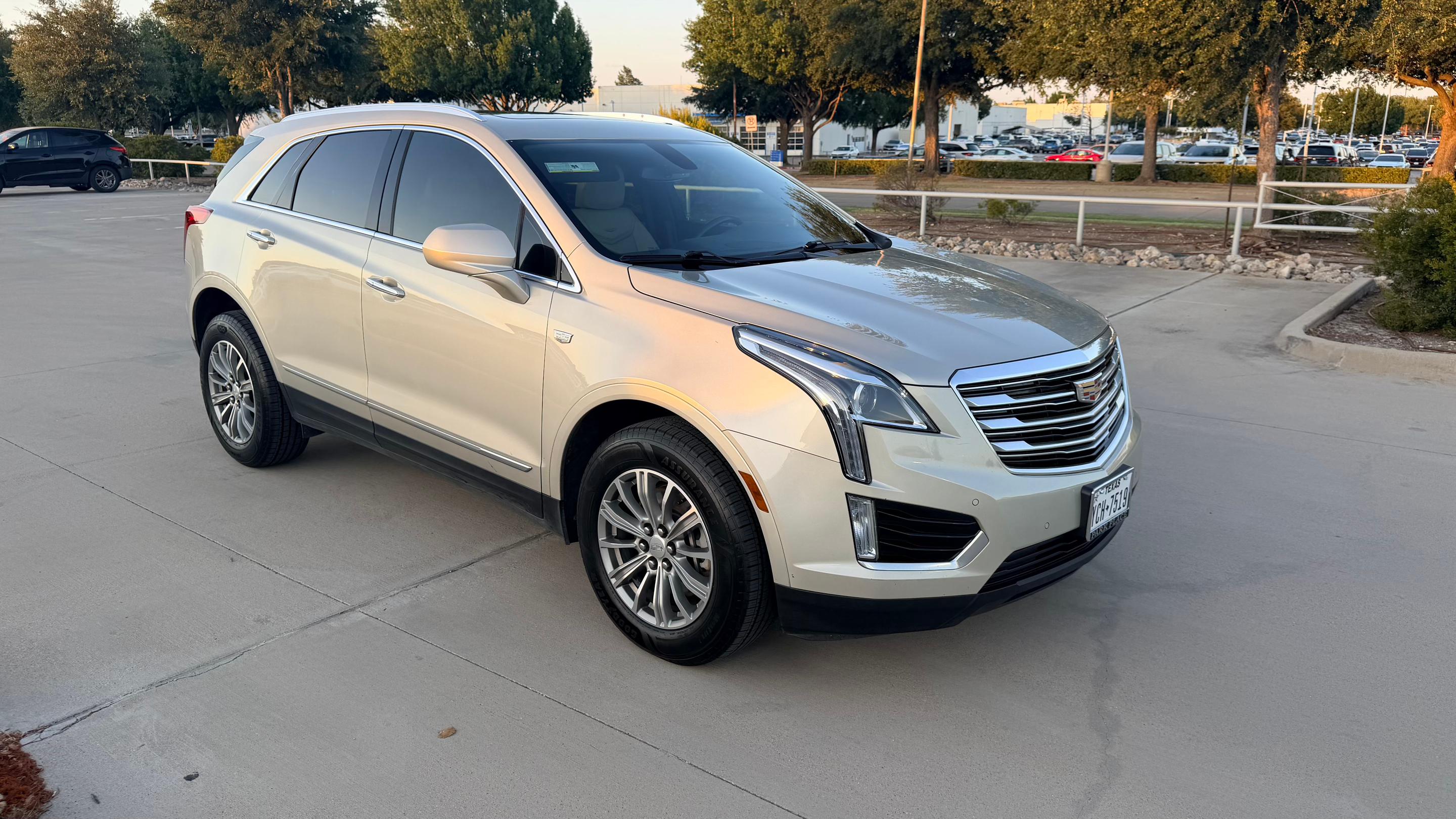 Cadillac XT5 2017 in Arlington, TX