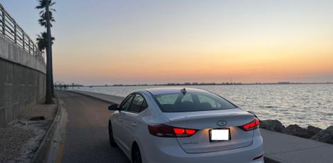 Hyundai Elantra 2018