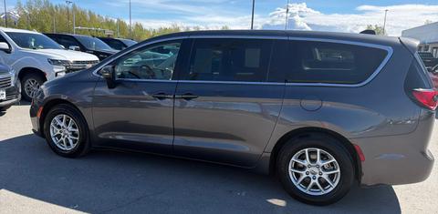 Chrysler Pacifica 2023