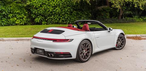 Porsche 911 2020