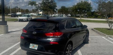 Hyundai Elantra GT 2018