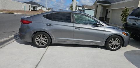Hyundai Elantra 2018
