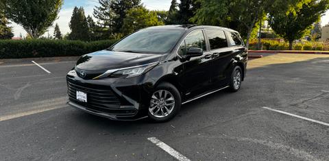 Toyota Sienna 2021