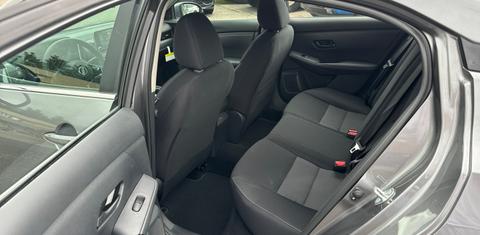 Nissan Sentra 2024