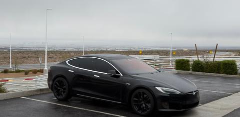Tesla Model S 2016