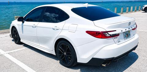 Toyota Camry Hybrid 2025