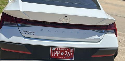 Hyundai Elantra Hybrid 2024