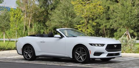 Ford Mustang 2024