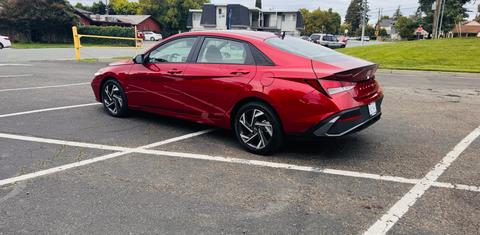 Hyundai Elantra 2025