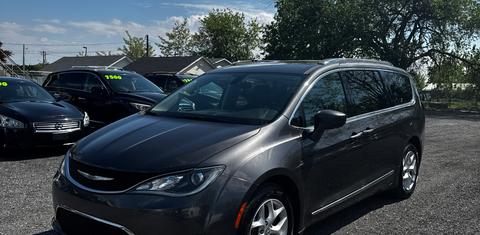 Chrysler Pacifica 2017