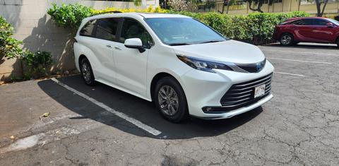 Toyota Sienna 2025