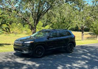 Jeep Cherokee car