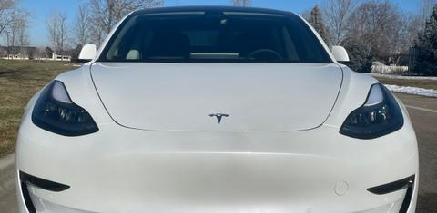 Tesla Model 3 2022