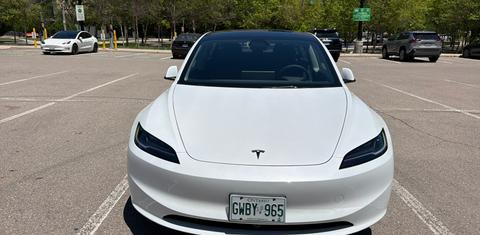 Tesla Model 3 2025