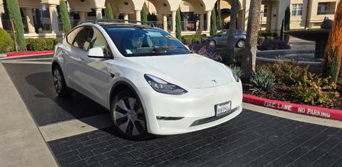 Tesla Model Y 2021