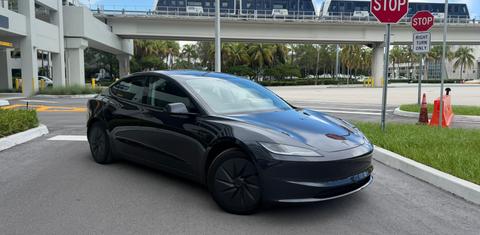 Tesla Model 3 2025