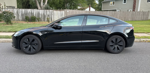 Tesla Model 3 2024