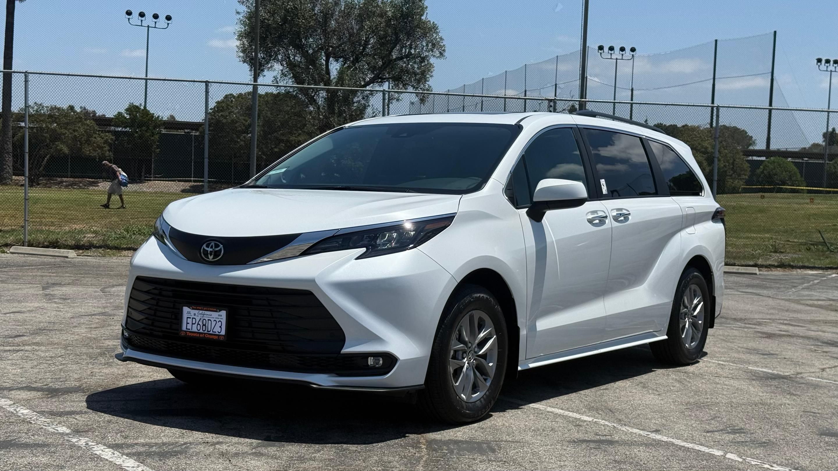 Toyota Sienna 2026 in 