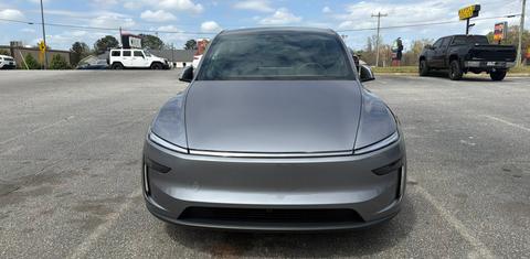 Tesla Model Y 2026