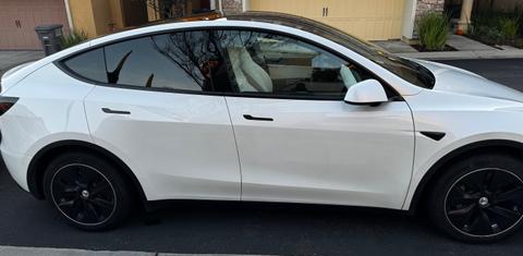 Tesla Model Y 2021