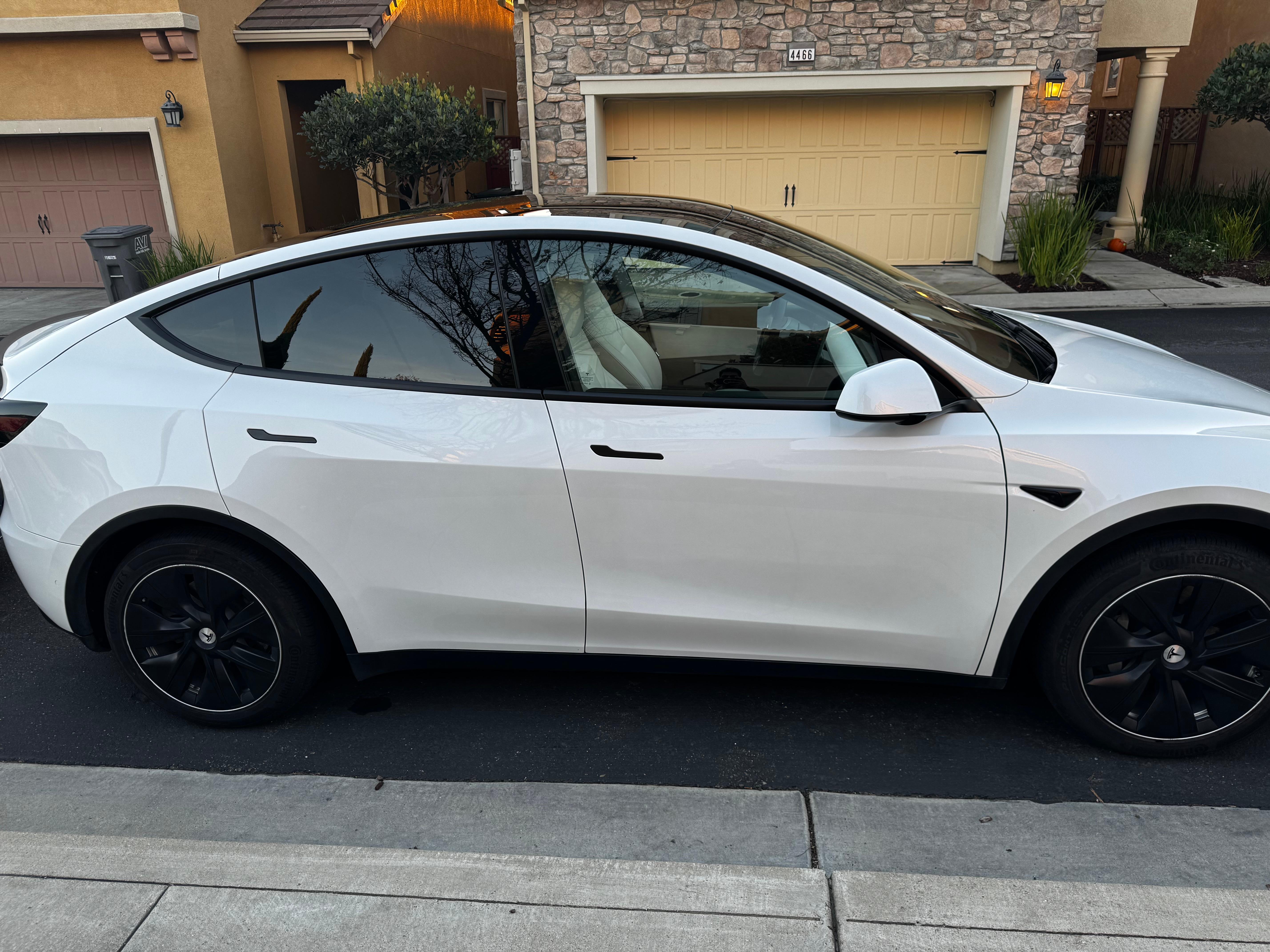 Tesla Model Y 2021 in 
