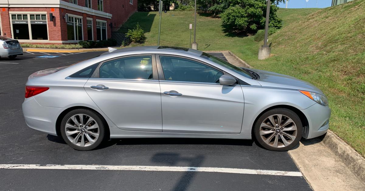 Hyundai Sonata 2013 rental in Woodbridge, VA by Sia K. Turo