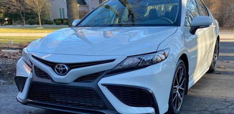 Toyota Camry 2023