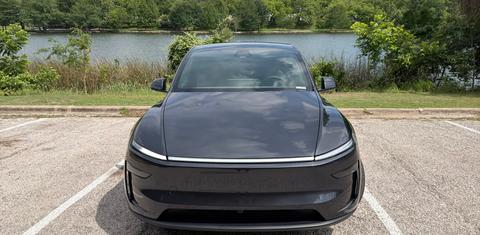 Tesla Model Y 2026
