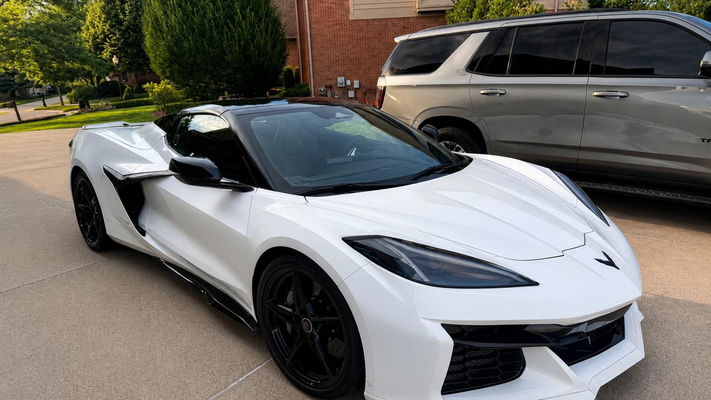 Chevrolet Corvette 2025 in Dearborn Heights, MI