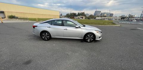 Nissan Altima 2021