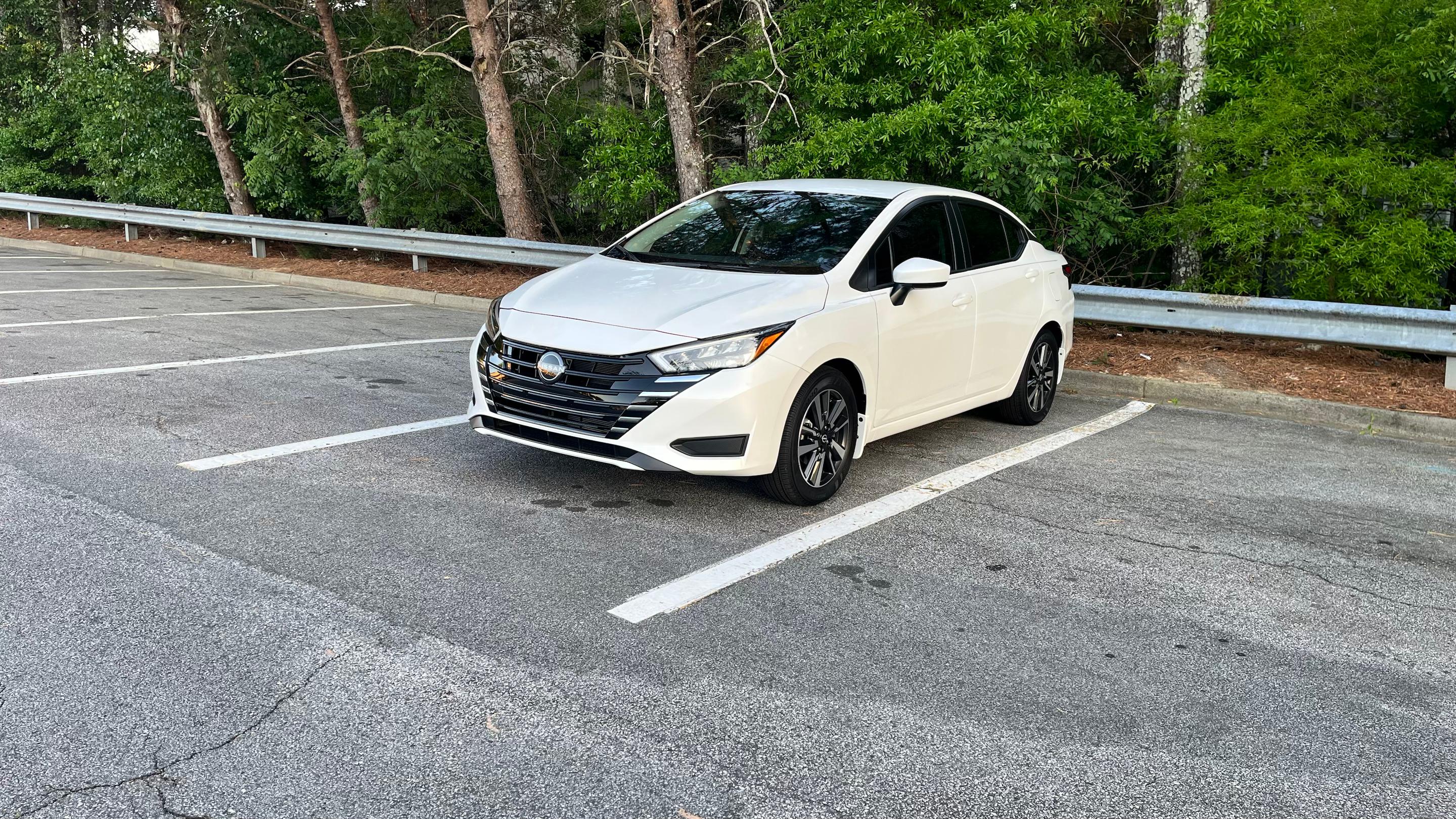 Nissan Versa 2025 in 
