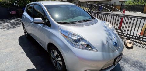 Nissan LEAF 2015